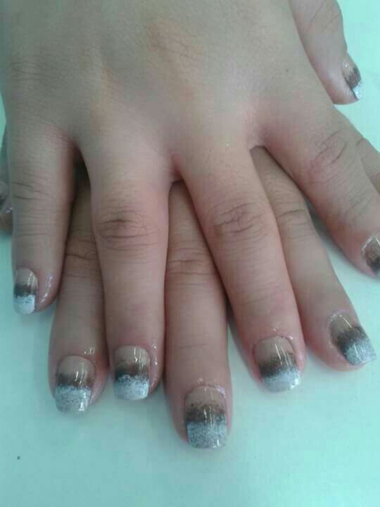 Esfumaçado manicure e pedicure estudante (depiladora)