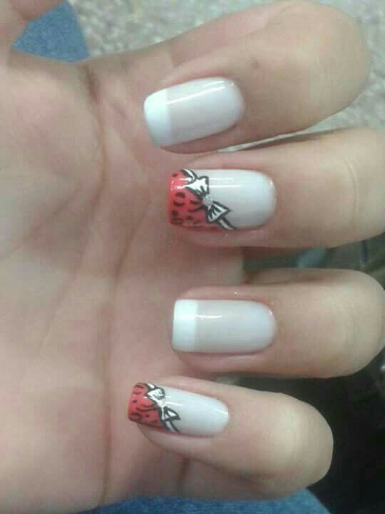 manicure e pedicure estudante (depiladora)