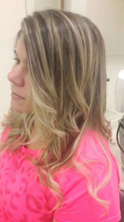 cabelo cabeleireiro(a) maquiador(a)