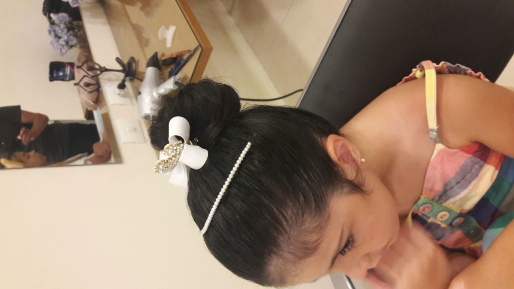 Penteado cabelo cabeleireiro(a) maquiador(a)