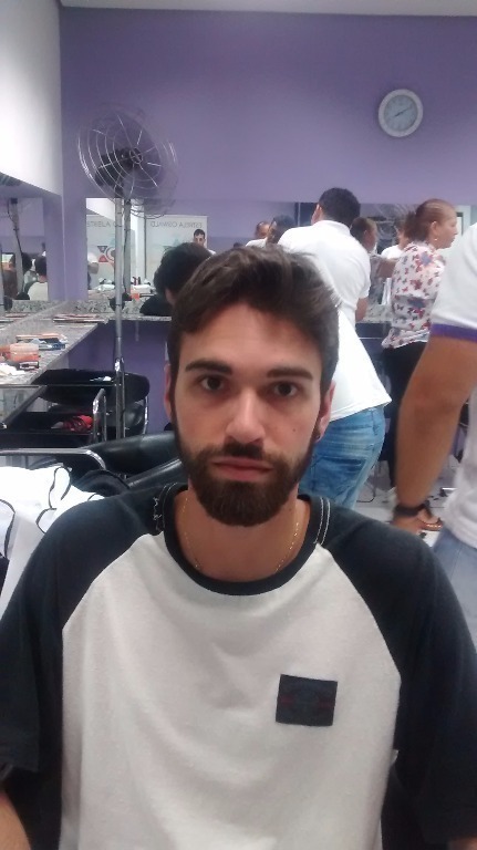 barbeiro(a)