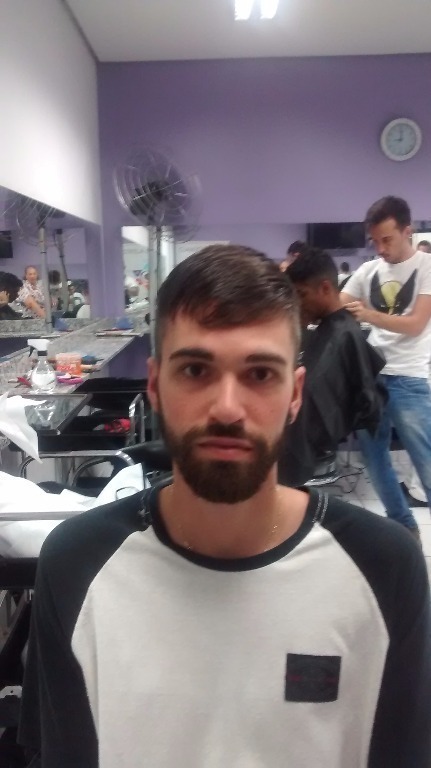 barbeiro(a)