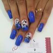 Alongamento de unhas em acrygel e decoracao feita à mão.