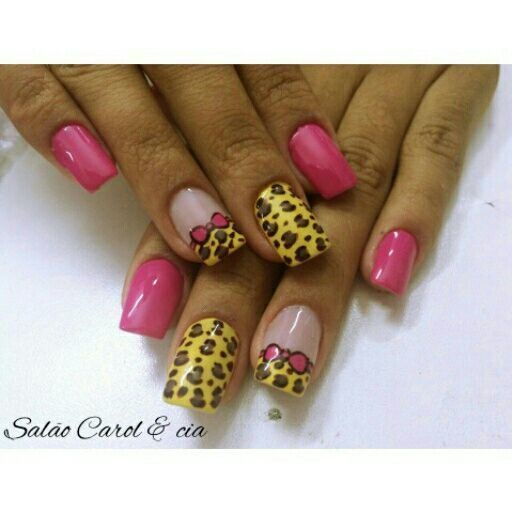 Unhas decoradas à mão. unha manicure e pedicure cabeleireiro(a) maquiador(a) gerente