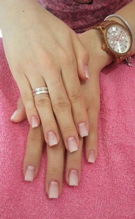 Alongamento de unhas em acrygel. unha manicure e pedicure cabeleireiro(a) maquiador(a) gerente