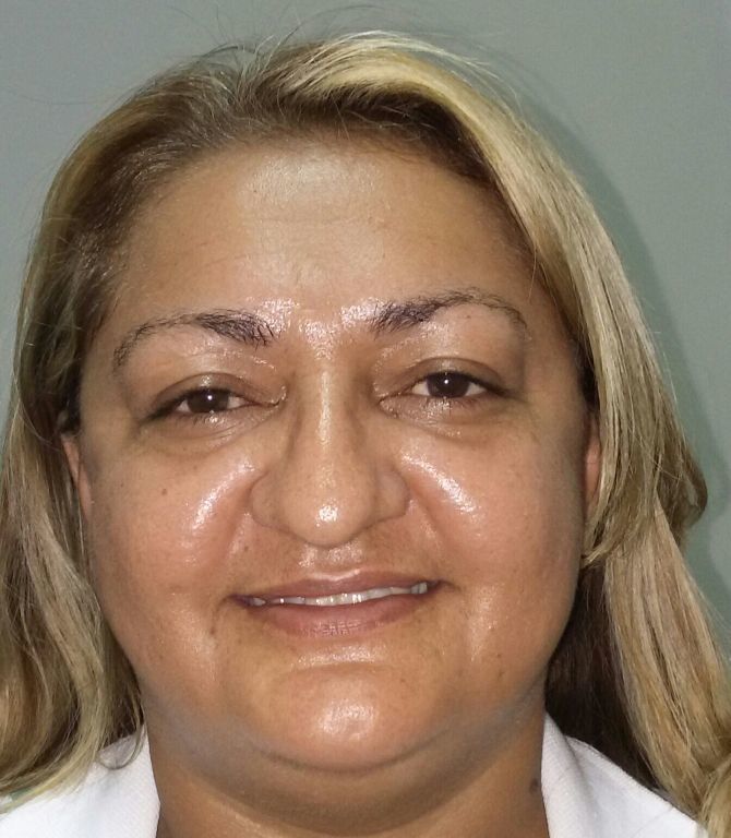 depilador(a) dermopigmentador(a) designer de sobrancelhas esteticista esteticista