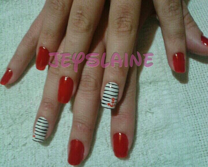 Unhas decoradas com âncora unha manicure e pedicure