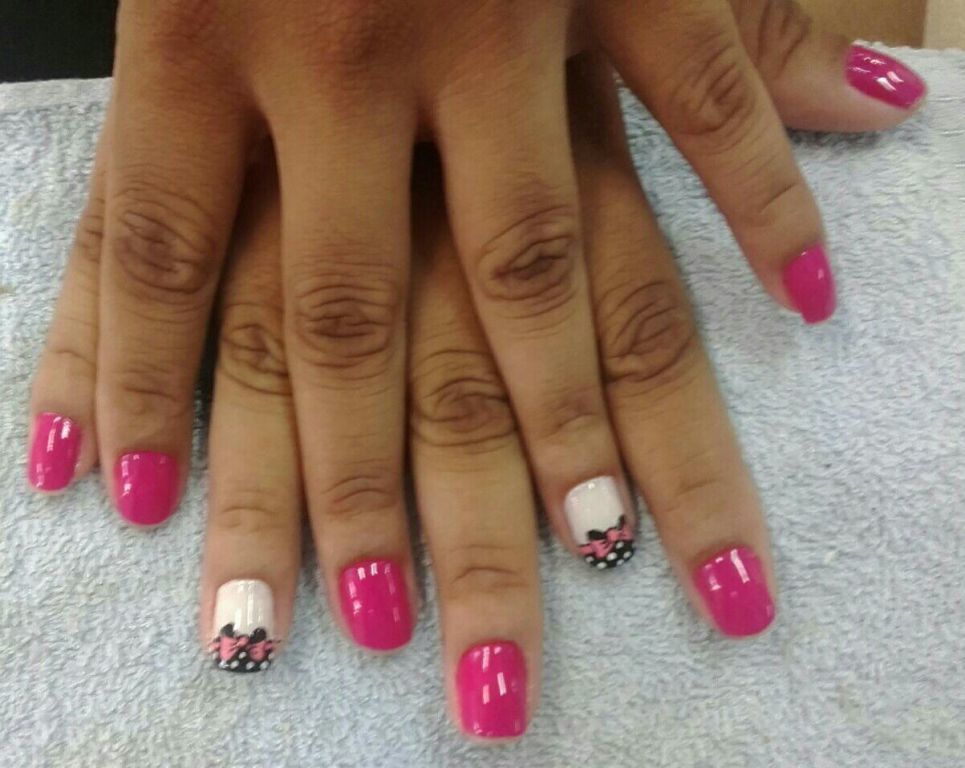 pink unhas  manicure e pedicure