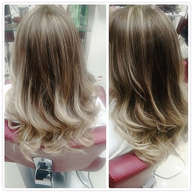 Luzes e escova modelada  #ombrehair #reflexo #luzes #mechascriativas #haircouture #babyblond #loirosperfeitos #morenailuminada #platinado #perolado #castanhoiluminado #lebege #canela #caramelo #docedeleite #avelã #wella #blondangel #brae #colortouch #escovacacheada #escovaOndulada #alongamento #fitaadesiva #micropele  #byLarissa luzes  cabelo cabeleireiro(a)