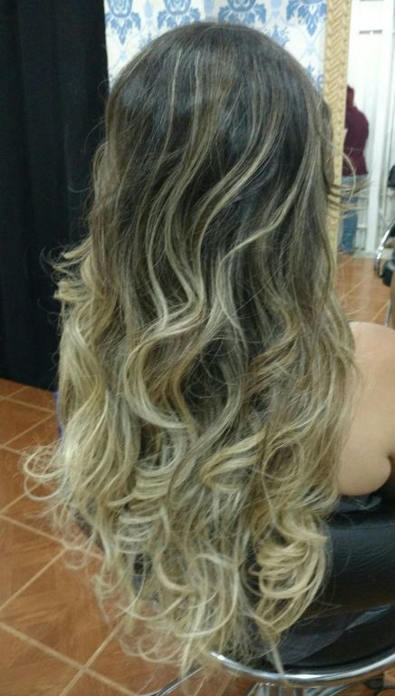 Sunkissed ombré outros cabeleireiro(a)