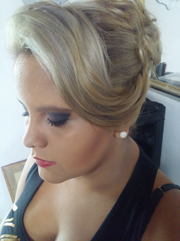 cabeleireiro(a)