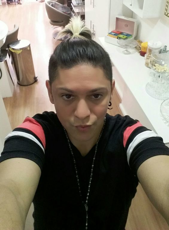 Estilo samurai cabelo cabeleireiro(a) stylist / visagista
