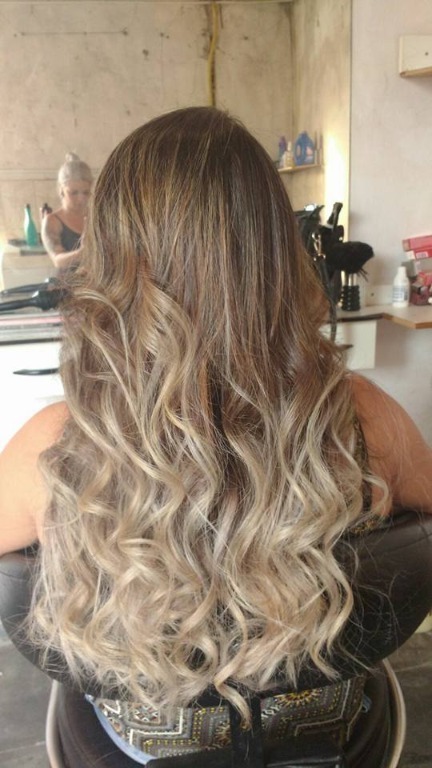 Depois com Ombré Hair  cabeleireiro(a)