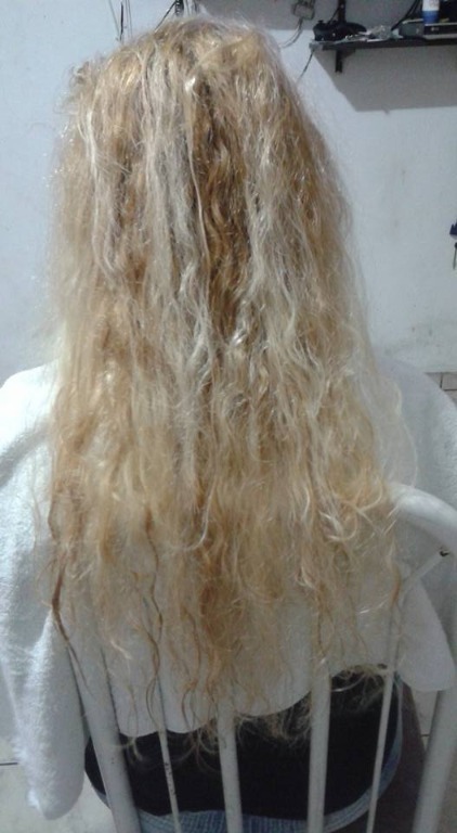Antes muito danificado! cabeleireiro(a)