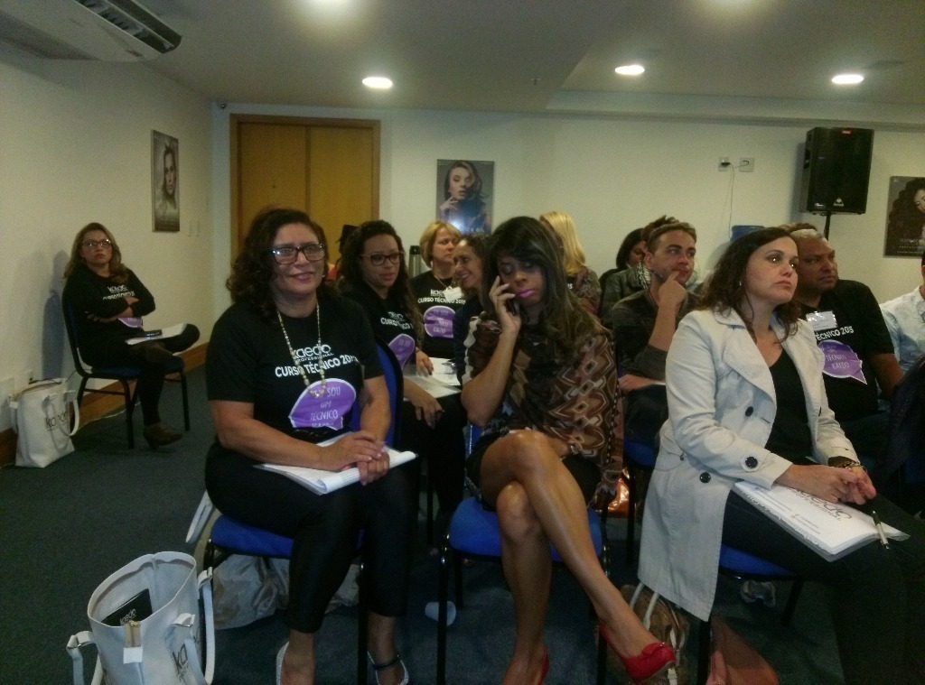 Curso de Técnico Kaedo em Teresópolis - RJ cabeleireiro(a)