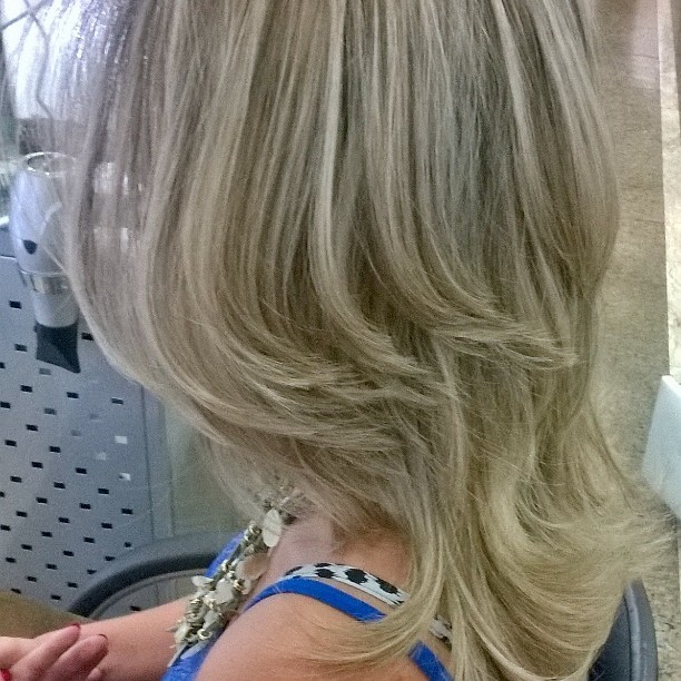 stylist / visagista consultor(a) cabeleireiro(a)