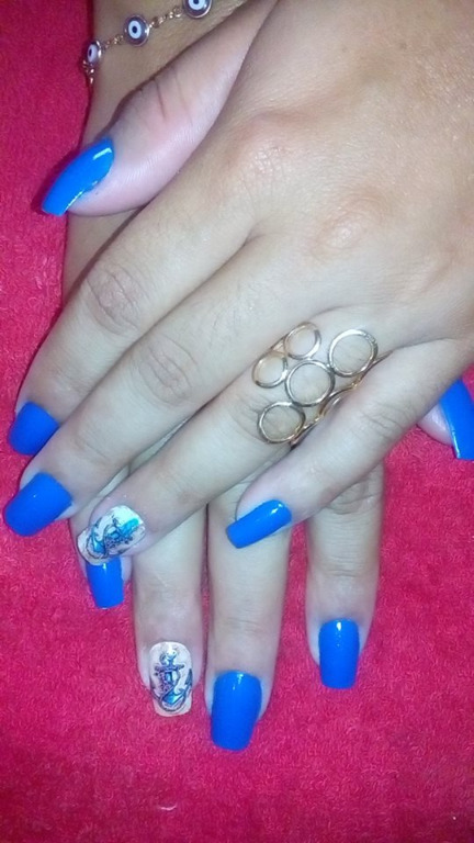 manicure e pedicure designer de sobrancelhas maquiador(a)