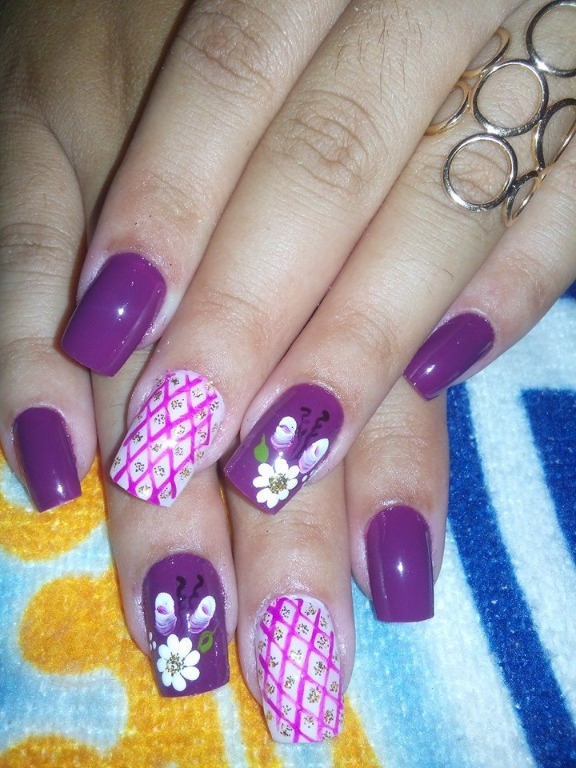 manicure e pedicure designer de sobrancelhas maquiador(a)