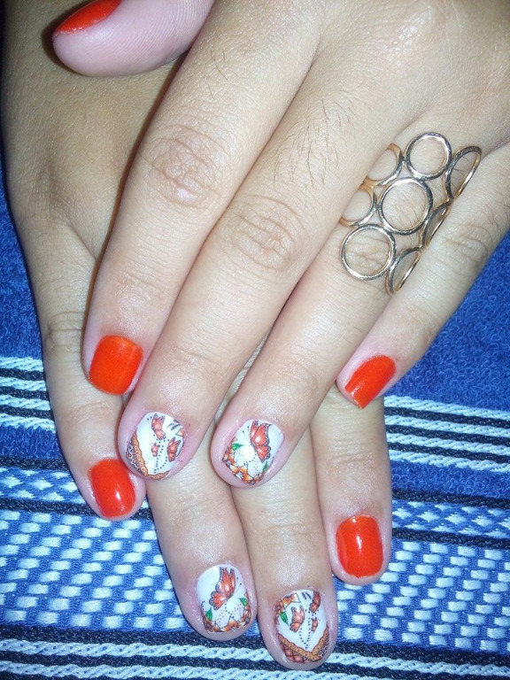 manicure e pedicure designer de sobrancelhas maquiador(a)