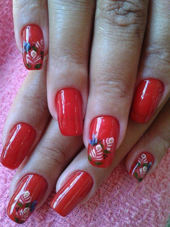 manicure e pedicure designer de sobrancelhas maquiador(a)