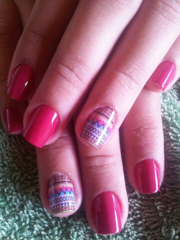 manicure e pedicure designer de sobrancelhas maquiador(a)