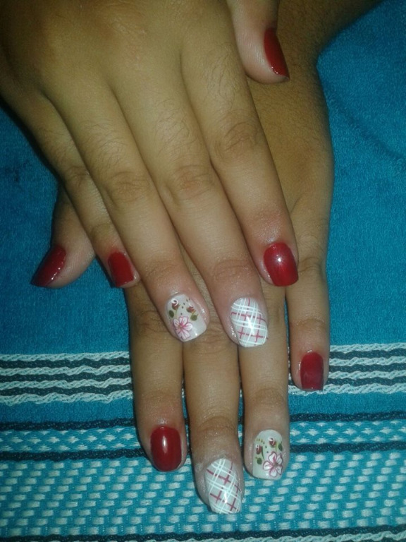 manicure e pedicure designer de sobrancelhas maquiador(a)