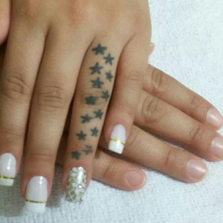 auxiliar administrativo manicure e pedicure estudante (designer sobrancelha) estudante (depiladora)