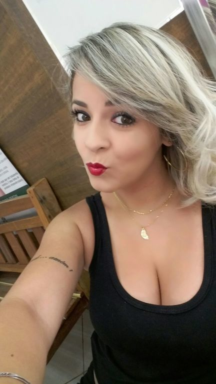 auxiliar administrativo manicure e pedicure estudante (designer sobrancelha) estudante (depiladora)