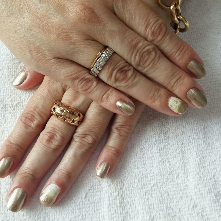 auxiliar administrativo manicure e pedicure estudante (designer sobrancelha) estudante (depiladora)