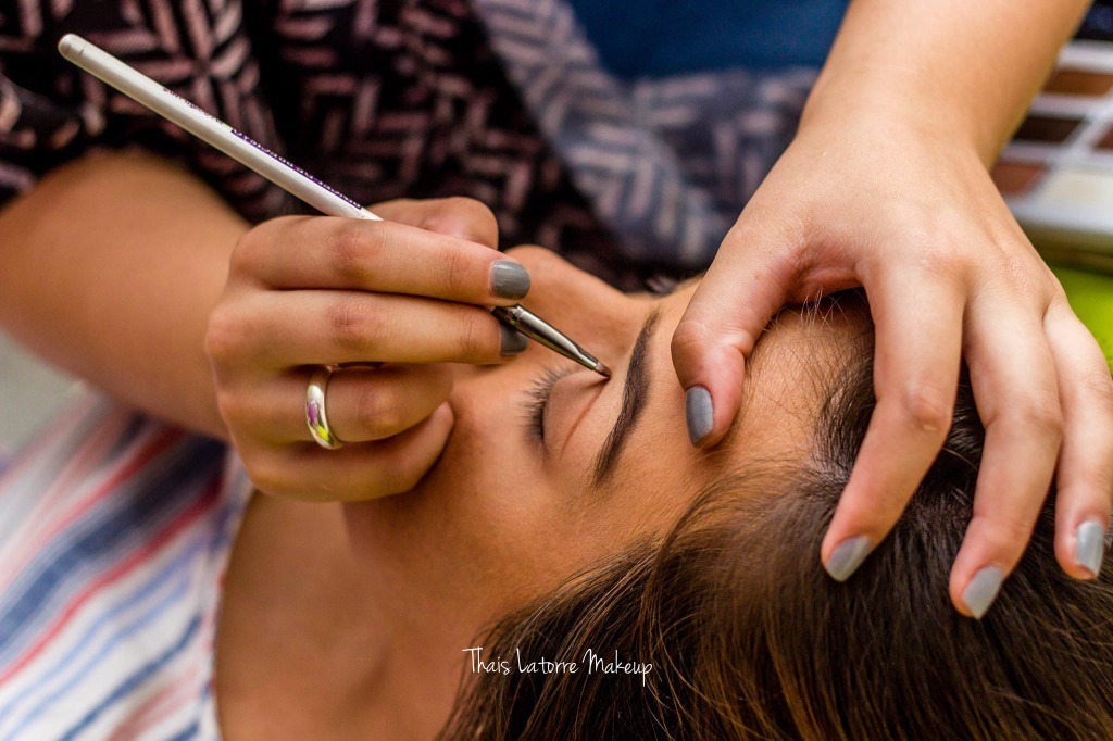 Técnica de #cutcrease #maquiagem #maquiadora maquiagem maquiador(a) designer de sobrancelhas