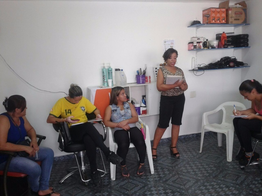 cabeleireiro(a)