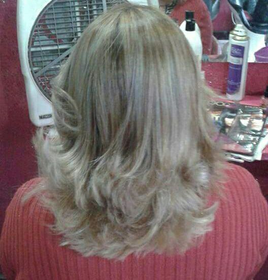 Mechas chapangue. cabeleireiro(a)
