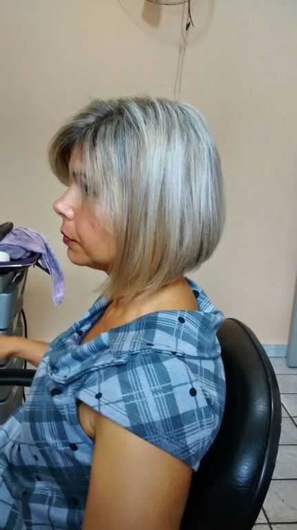 Doble mechas,platinada e bege cabelo cabeleireiro(a)