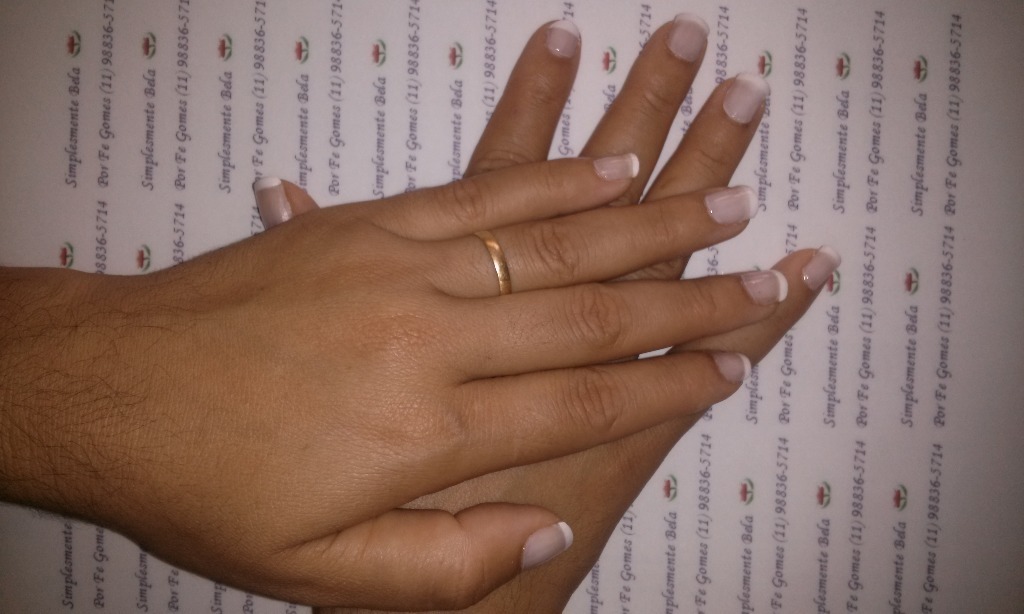 #Francesinha# manicure e pedicure depilador(a) designer de sobrancelhas