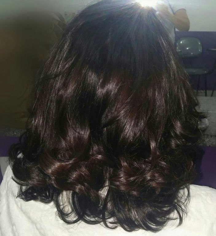Nutrição e escova.. cabelo cabeleireiro(a) cabeleireiro(a)