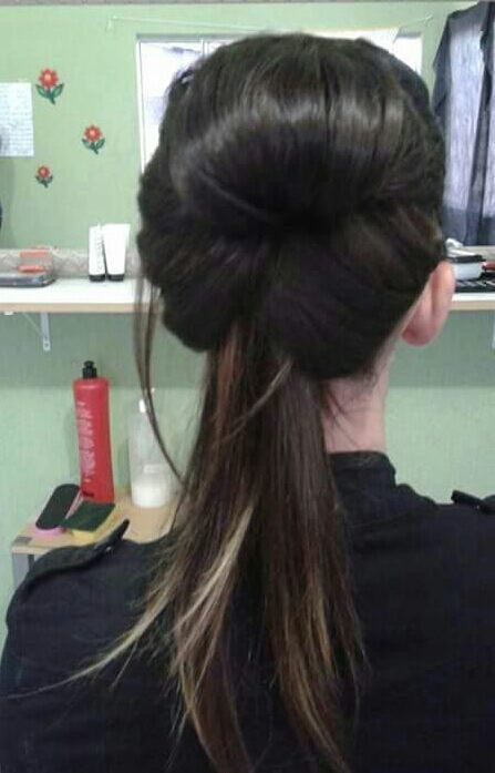 Cabelo cabelo cabeleireiro(a) cabeleireiro(a) maquiador(a)
