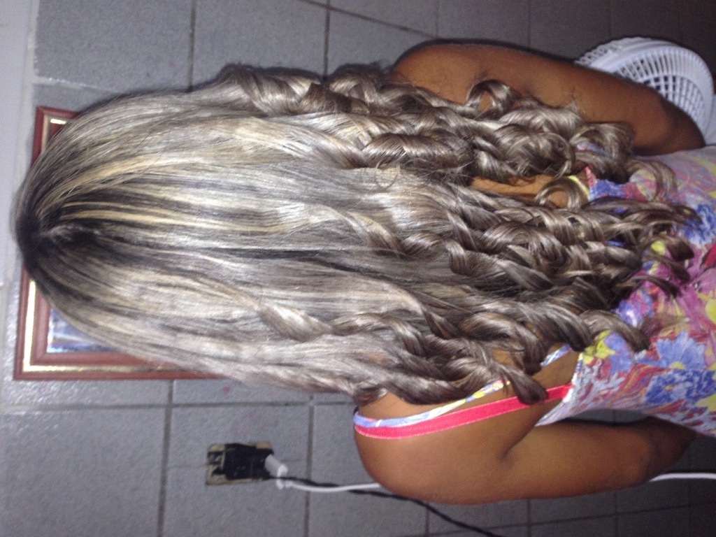Luzes e Cachos Feito Com a Prancha 💞 auxiliar cabeleireiro(a)