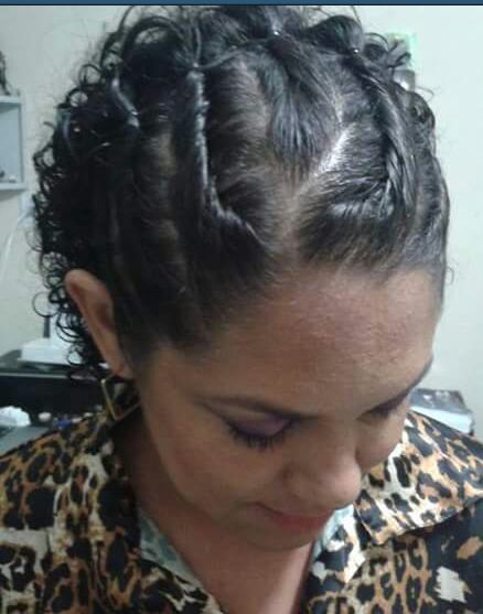 Twist. Técnica de mechas torcidas. cabelo cabeleireiro(a) cabeleireiro(a) maquiador(a)