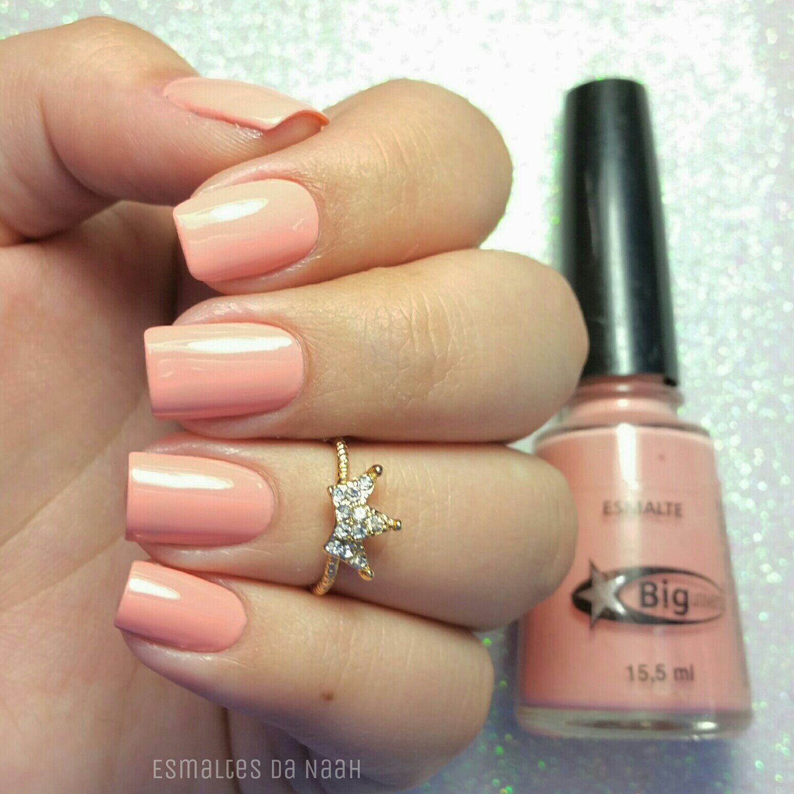 esmaltação com Íris da Big Universo.
Sem retirada da cutícula. unha manicure e pedicure