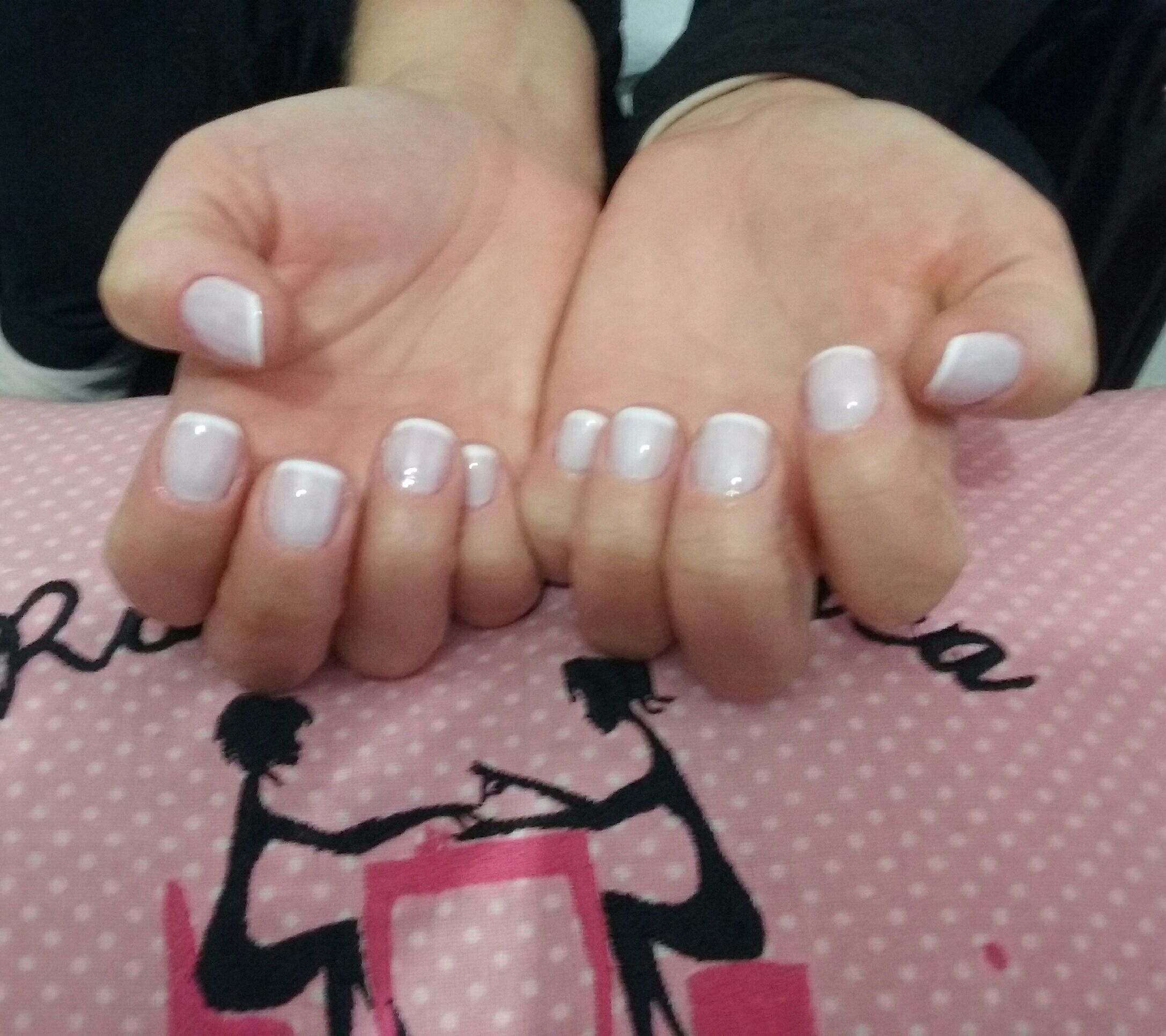 estudante (manicure)