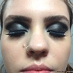 Maquiagem para cliente.