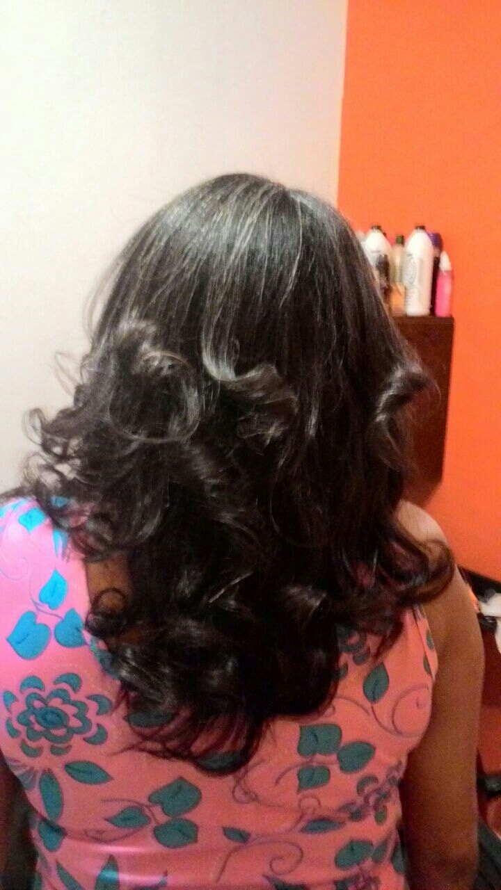 E depois da progressiva e calterização ★★★cliente  muito satisfeita :) 😊👏🙌 cabelo cabeleireiro(a)