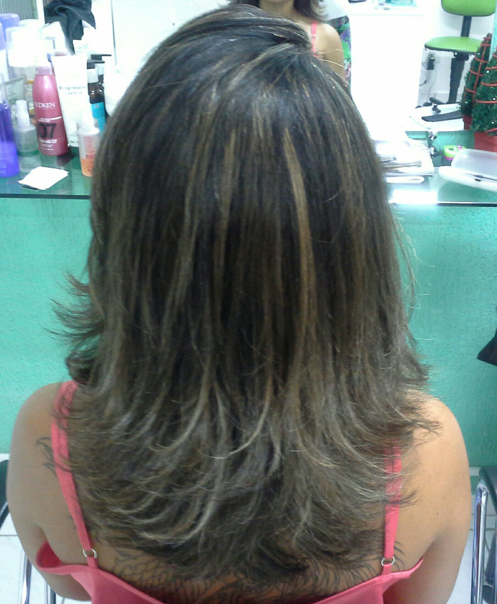 Relaxamento  corte e ombre hair cor mel cabelo stylist / visagista cabeleireiro(a)