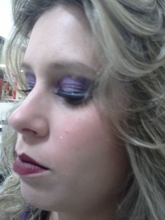 Make e Cabelos para Evento de Halloween cabelo cabeleireiro(a) maquiador(a)