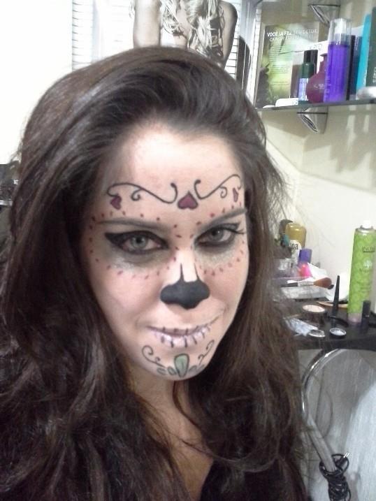 Fechou!!! Cliente satisfeita - Make e Cabelos para Festa Halloween cabelo cabeleireiro(a) maquiador(a)
