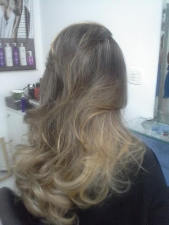 Reflexo Californiano Ombre Hair - Loiro Classico cabelo cabeleireiro(a) maquiador(a)