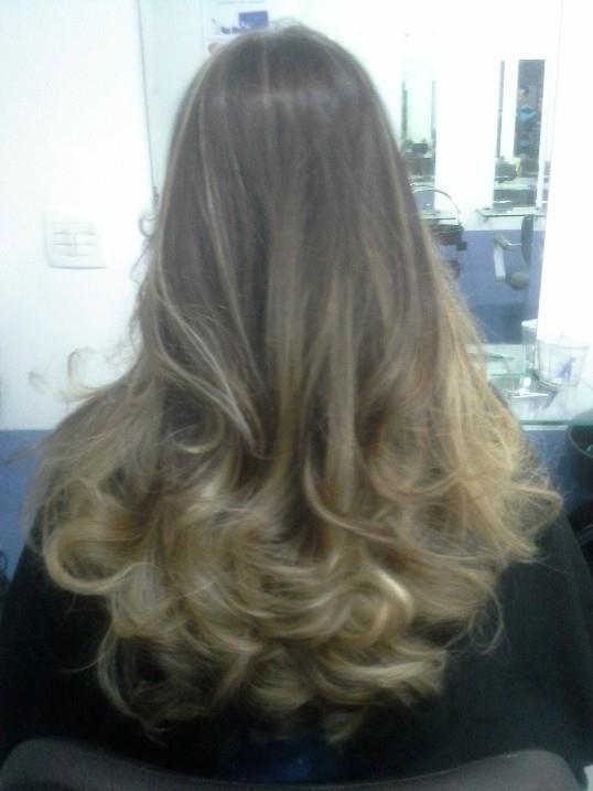 Reflexo Californiano - Ombre Hair - Efeito Discreto  cabelo cabeleireiro(a) maquiador(a)