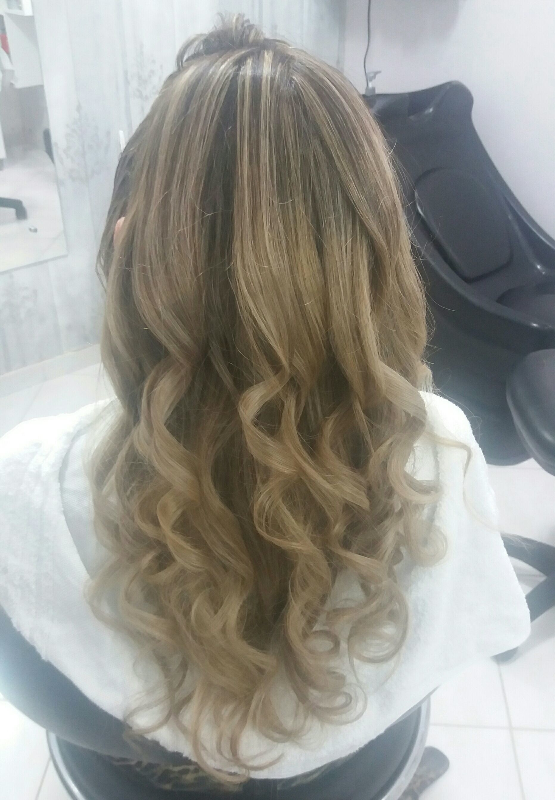 cabelo esteticista cabeleireiro(a)