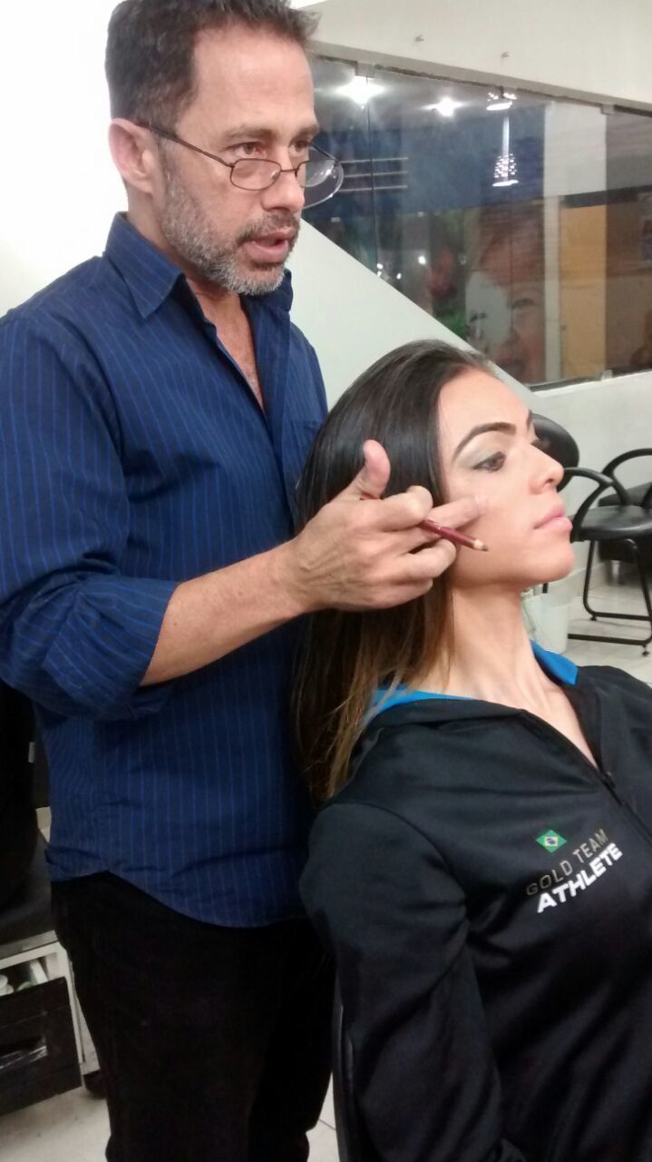 Make up cabelo cabeleireiro(a)