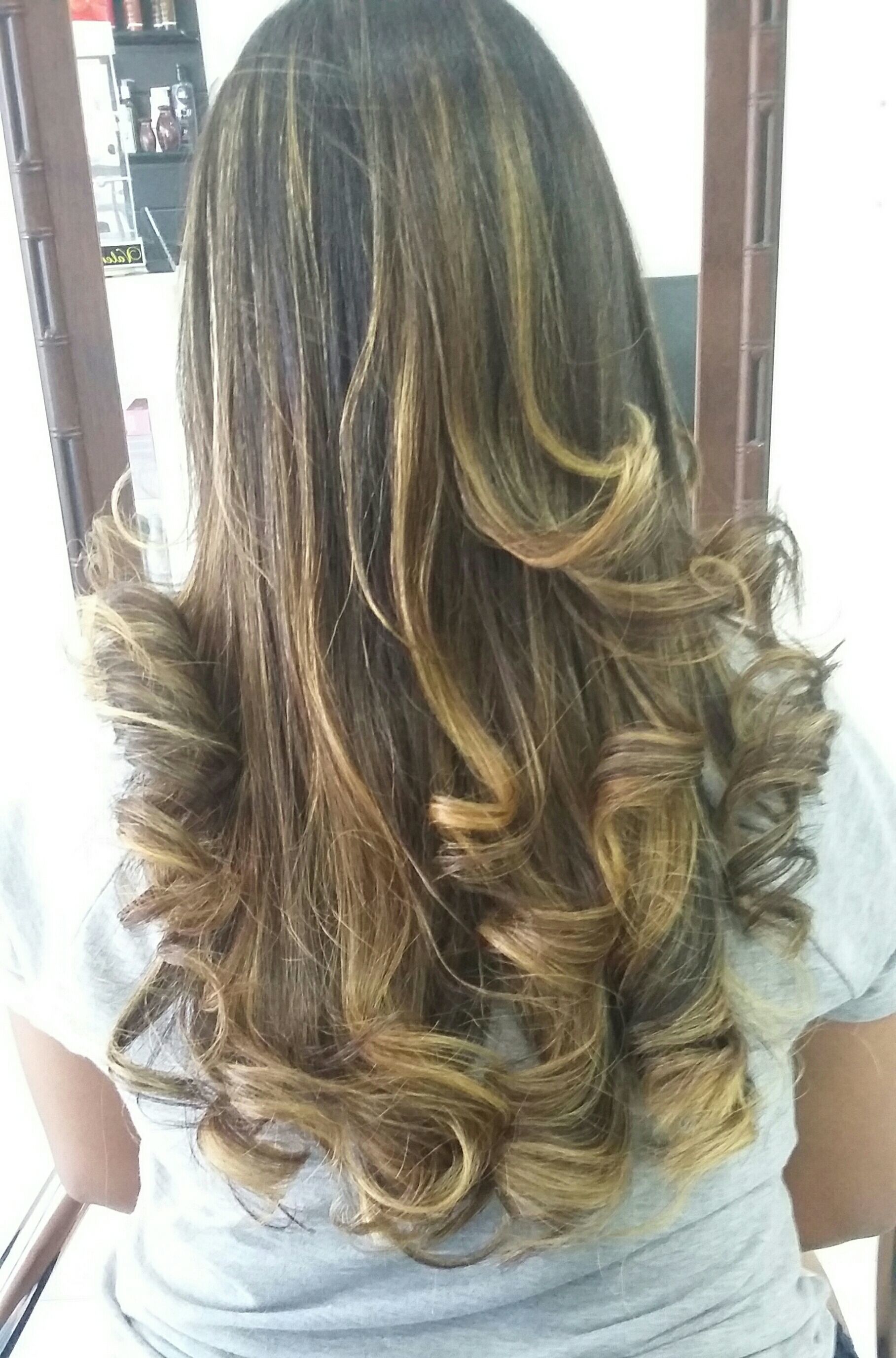 Ombre Hair Caramelo. #euusograndha cabelo cabeleireiro(a) empresário(a) consultor(a) maquiador(a)